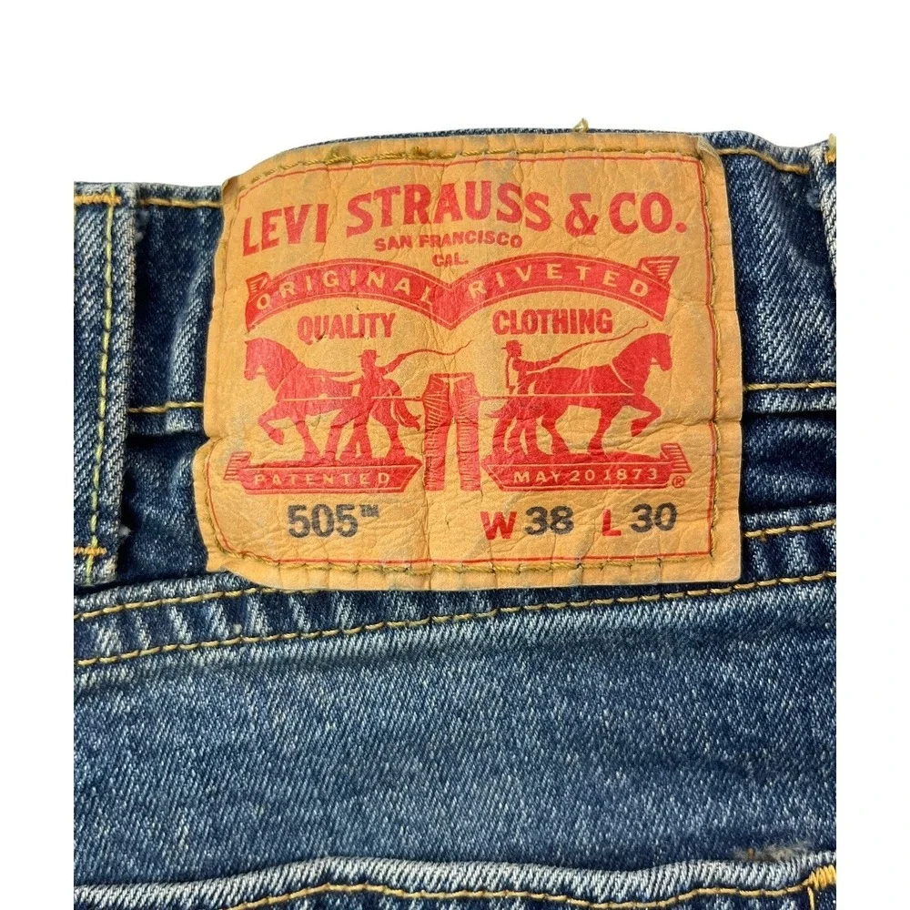 Levis 505 Regular Fit Jeans Mens 38x30 Medium Wash Blue Straight Leg Stretch